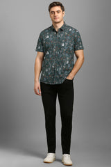 Men's Green Casual Printed Slim Fit Half Sleeves Shirt