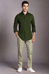 Men's Olive Casual Solid Slim Fit Full Sleeves Shirt