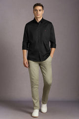 Men's Black Casual Solid Slim Fit Full Sleeves Shirt