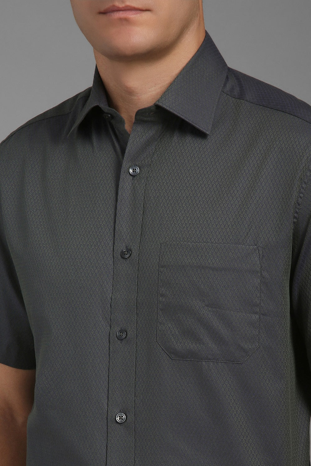 Men's Olive Casual Half Sleeves Shirt