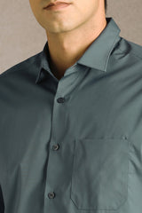 Men's Green Formal Solid Regular Fit Full Sleeves Shirt