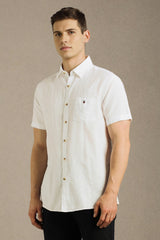 Men's White Casual Solid Slim Fit Half Sleeves Shirt