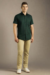 Men's Olive Casual Solid Slim Fit Half Sleeves Shirt