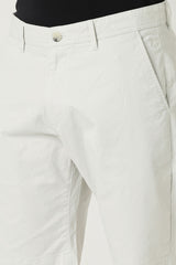 Men's White Casual Solid Regular Fit Shorts