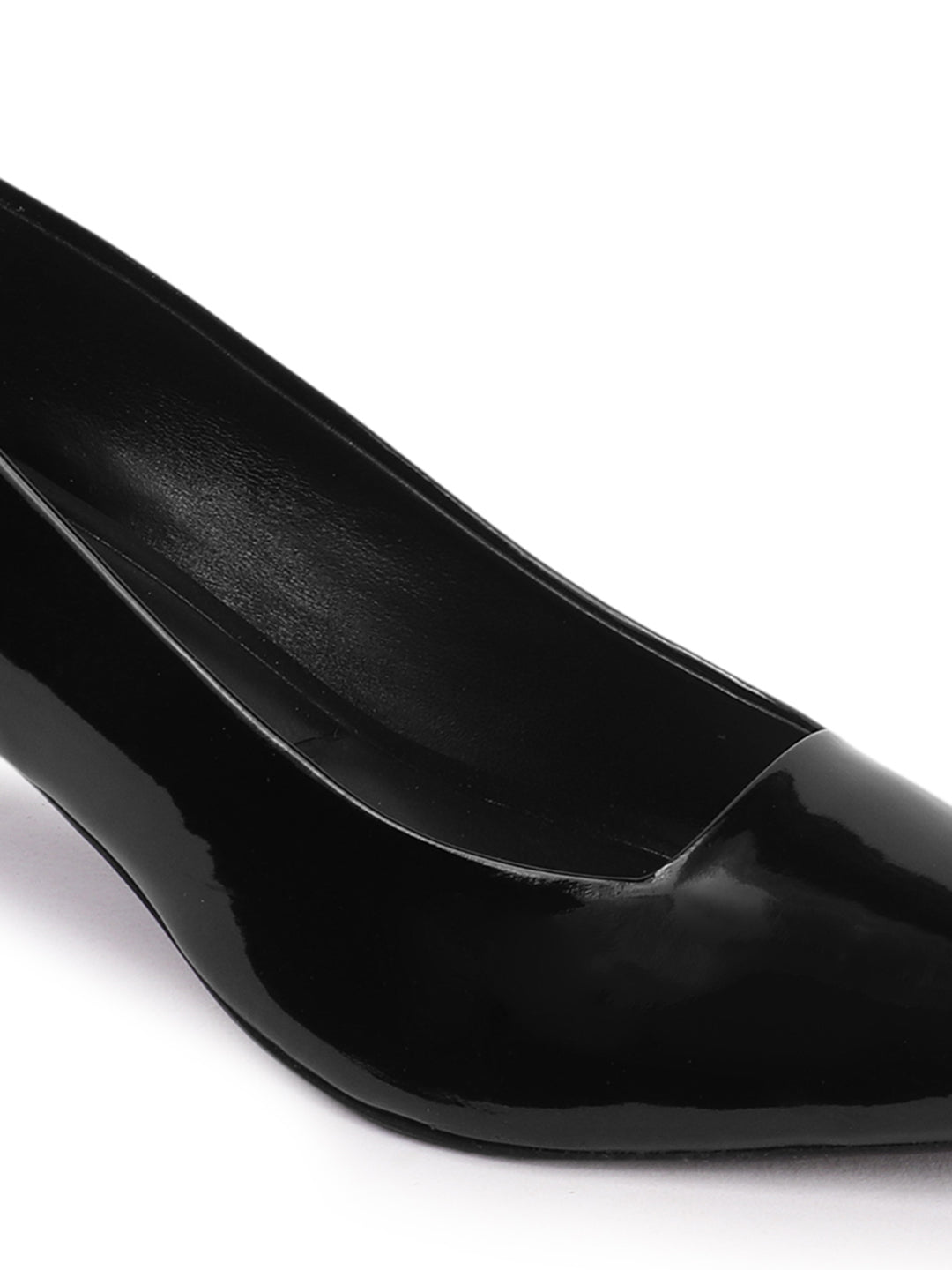 Women's Black Solid Pointed Toe Kitten Heel Pumps