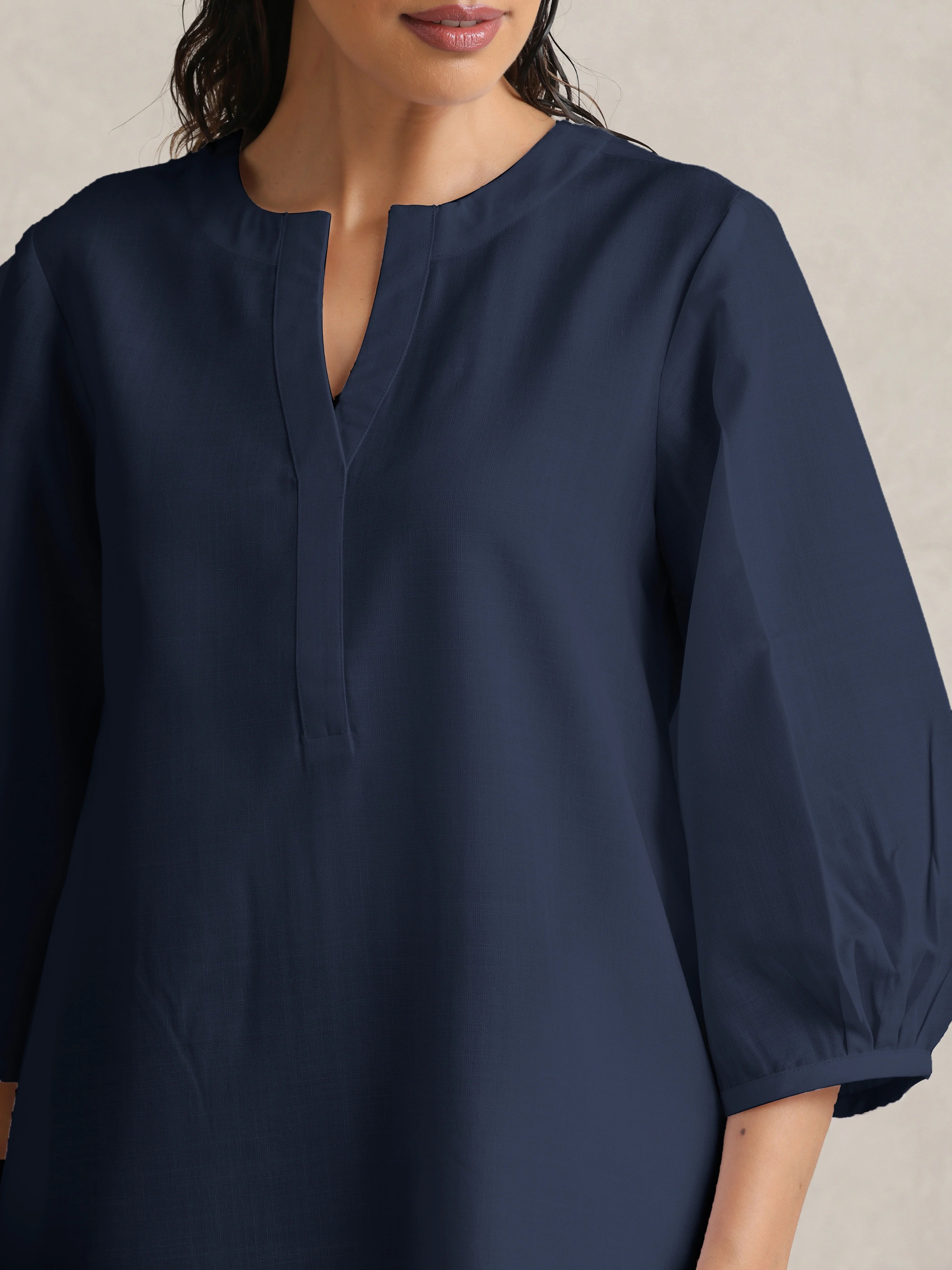 Women's Blue Cotton Blend Short Kurta