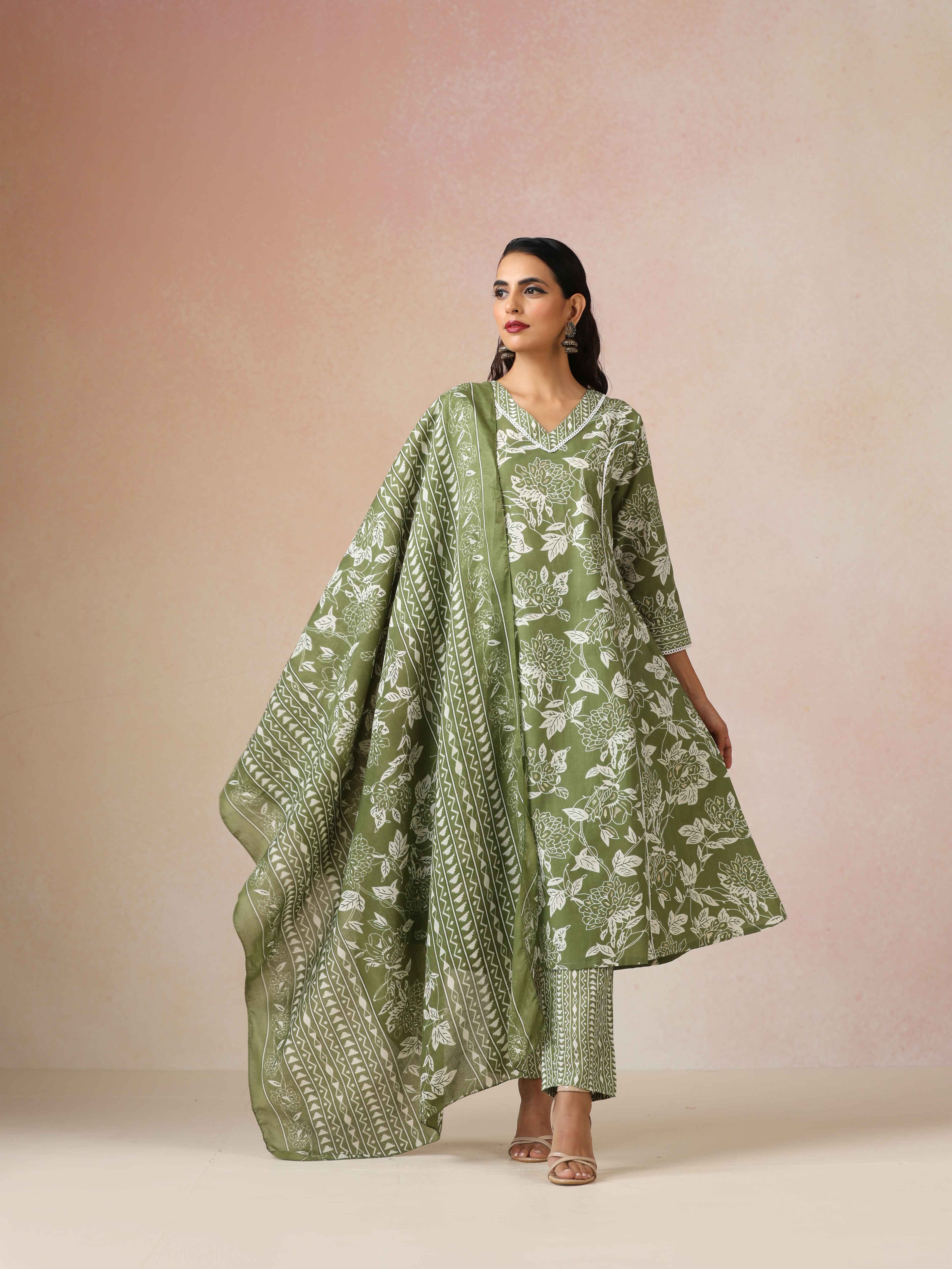 Women's Green Festive Printed Kurta Set