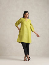 Women's Green Cotton Blend Short Kurta
