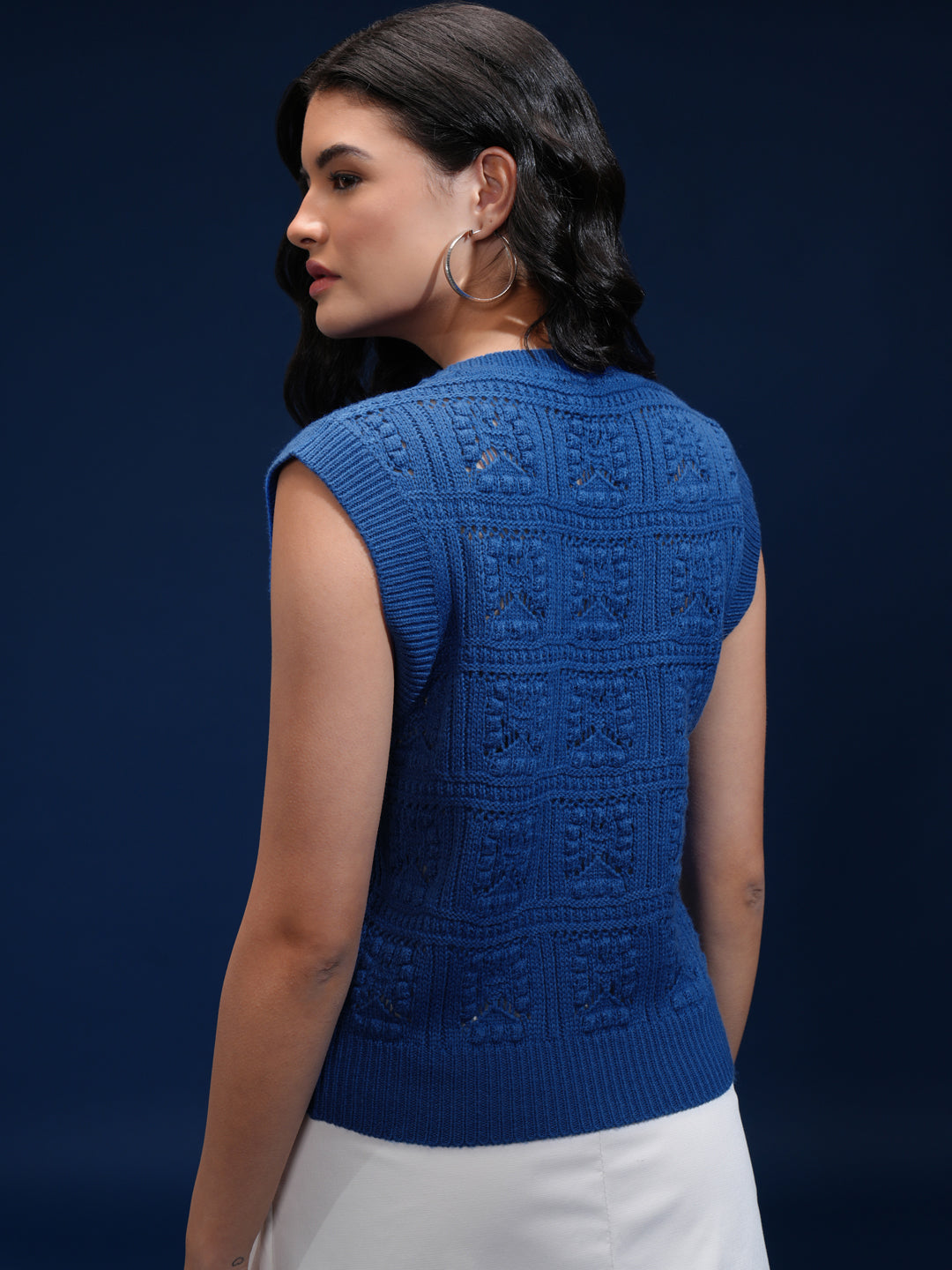 Women's Blue Casual Self-Design Sleeveless Sweater