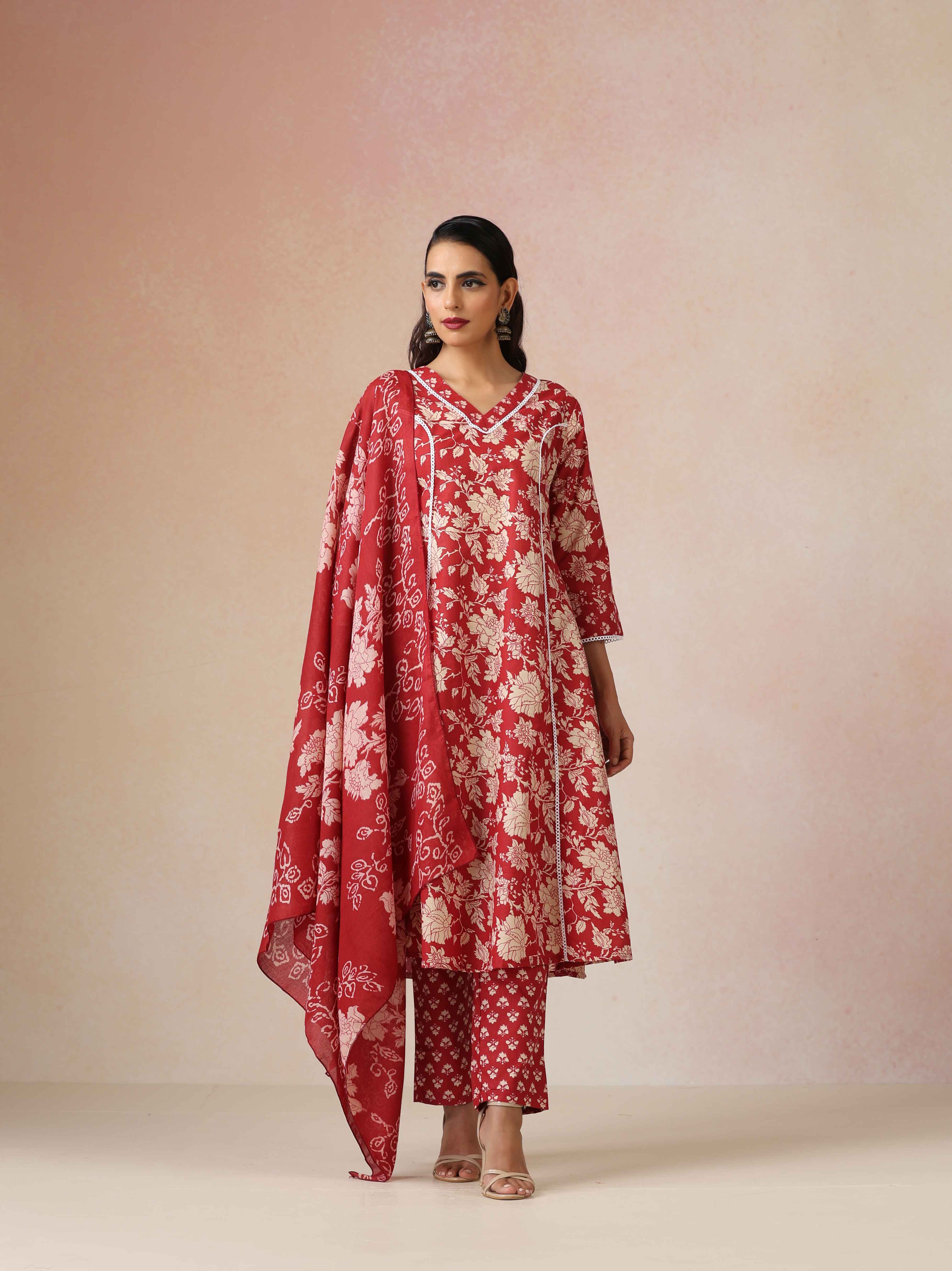 Women's Red Festive Printed Kurta Set