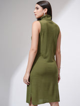 Women's Green Casual Solid Sleeveless Sweater