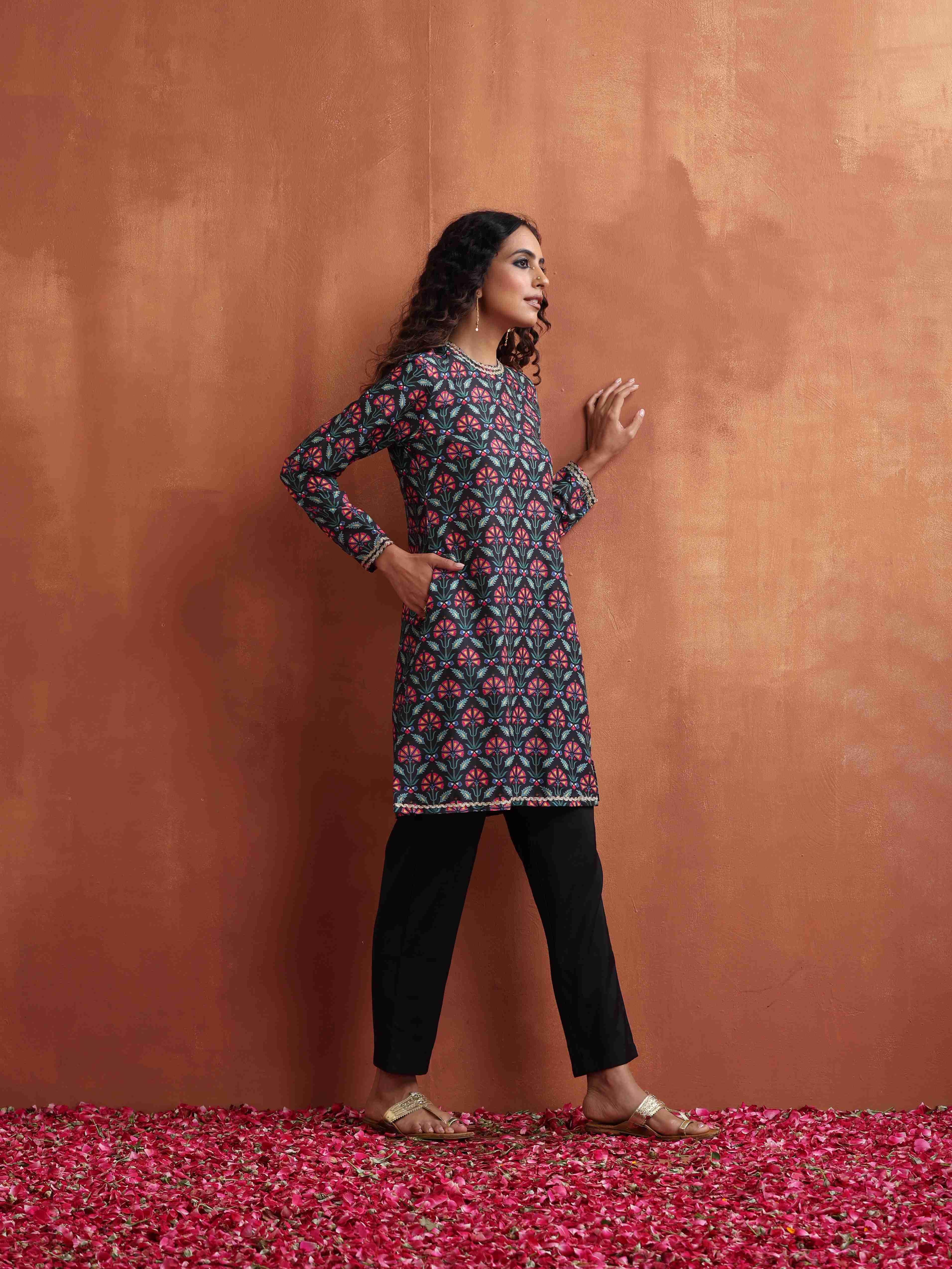 Women's Black Casual Printed Co-ords Set