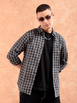 Men's Slim Fit Checkered Full Sleeves Spread Collar Casual Shirt