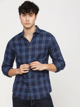 Men's Slim Fit Checkered Full Sleeves Spread Collar Casual Shirt