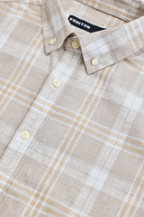Men's Beige Casual Slim Fit Checkered Full Sleeves Shirt