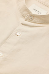Men's Beige Casual Slim Fit Solid Full Sleeves Shirt
