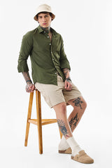 Men's Green Casual Slim Fit Solid Full Sleeves Shirt