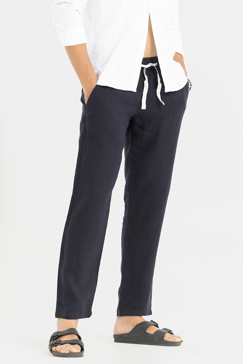Men's Navy Casual Regular Fit Solid Trouser