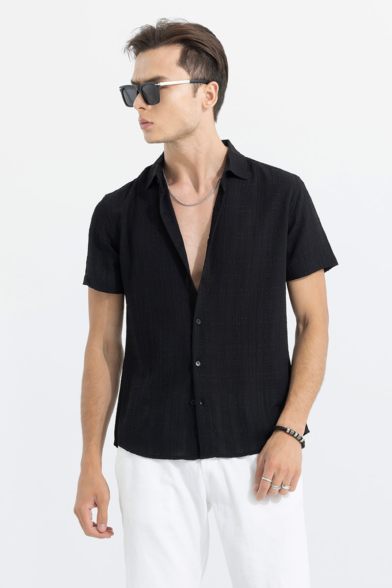 Men's Black Casual Slim Fit Printed Half Sleeves Shirt