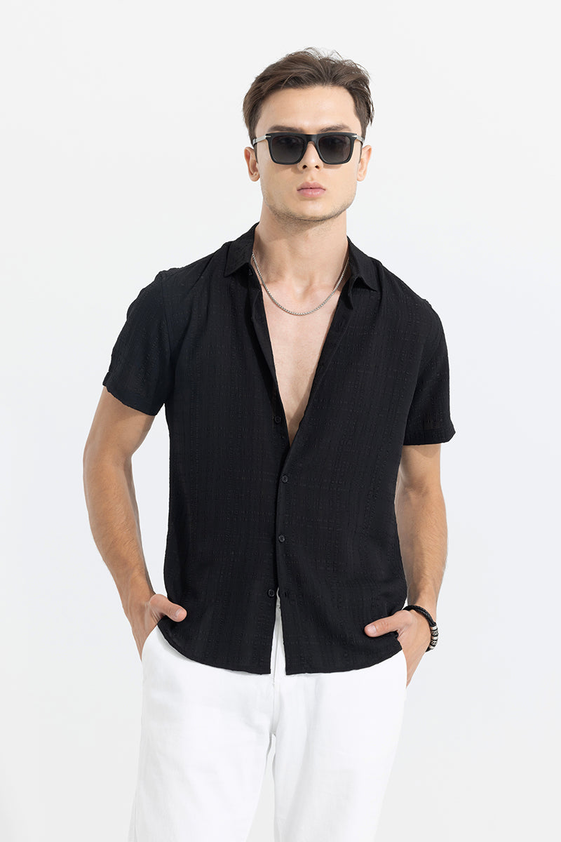 Men's Black Casual Slim Fit Printed Half Sleeves Shirt