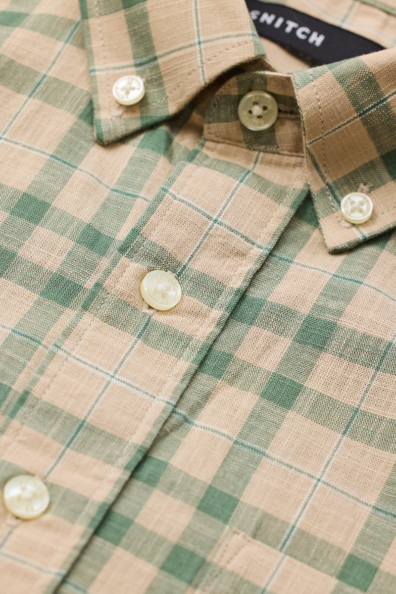 Men's Beige Casual Regular Fit Checkered Full Sleeves Shirt