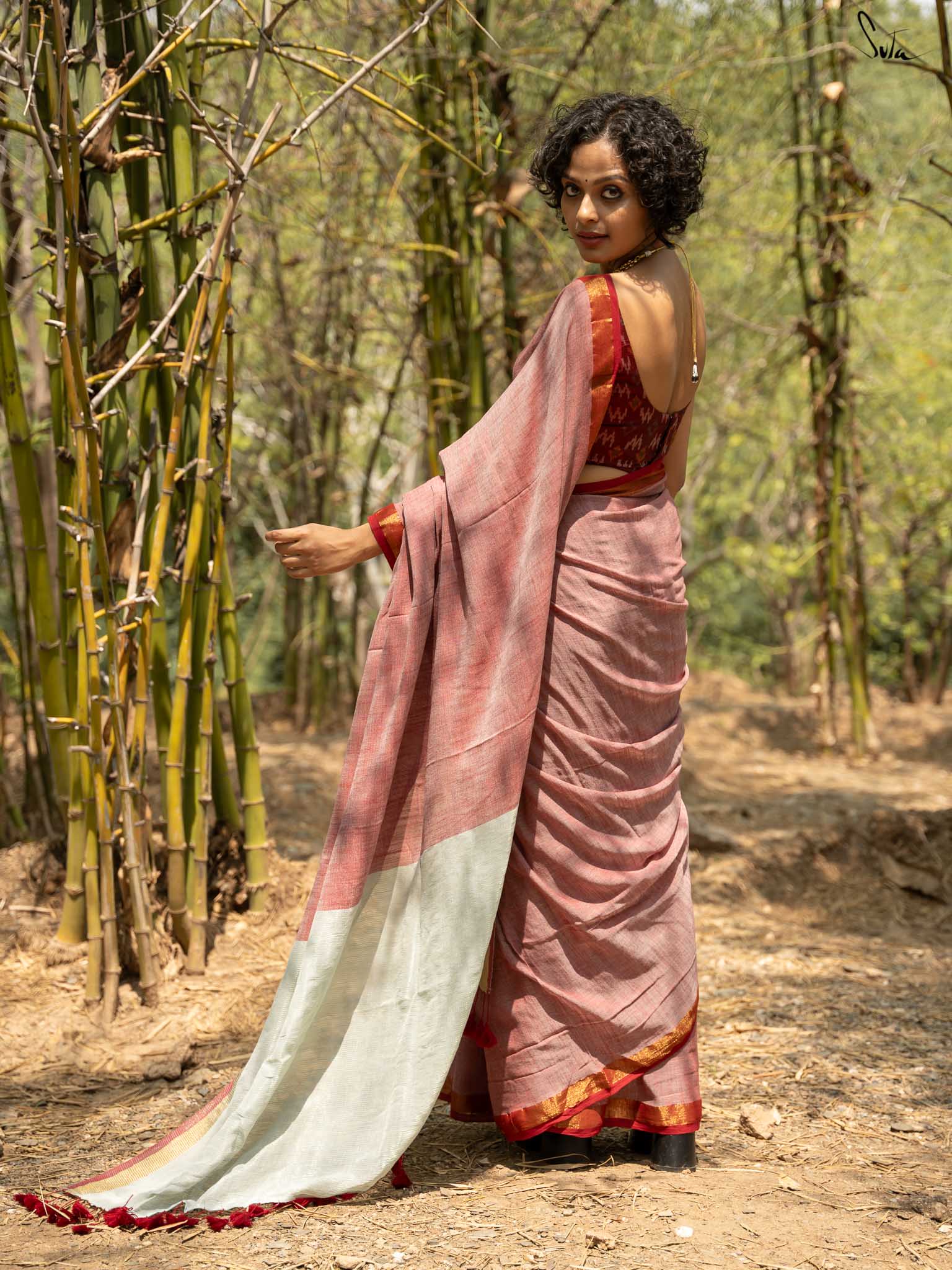 Women's Red Slub Saree