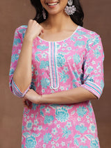 Women's Pink Floral Printed Straight Cotton Kurta
