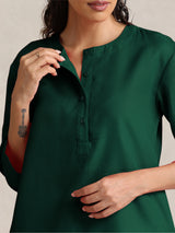 Women's Green Cotton Blend Short Kurta