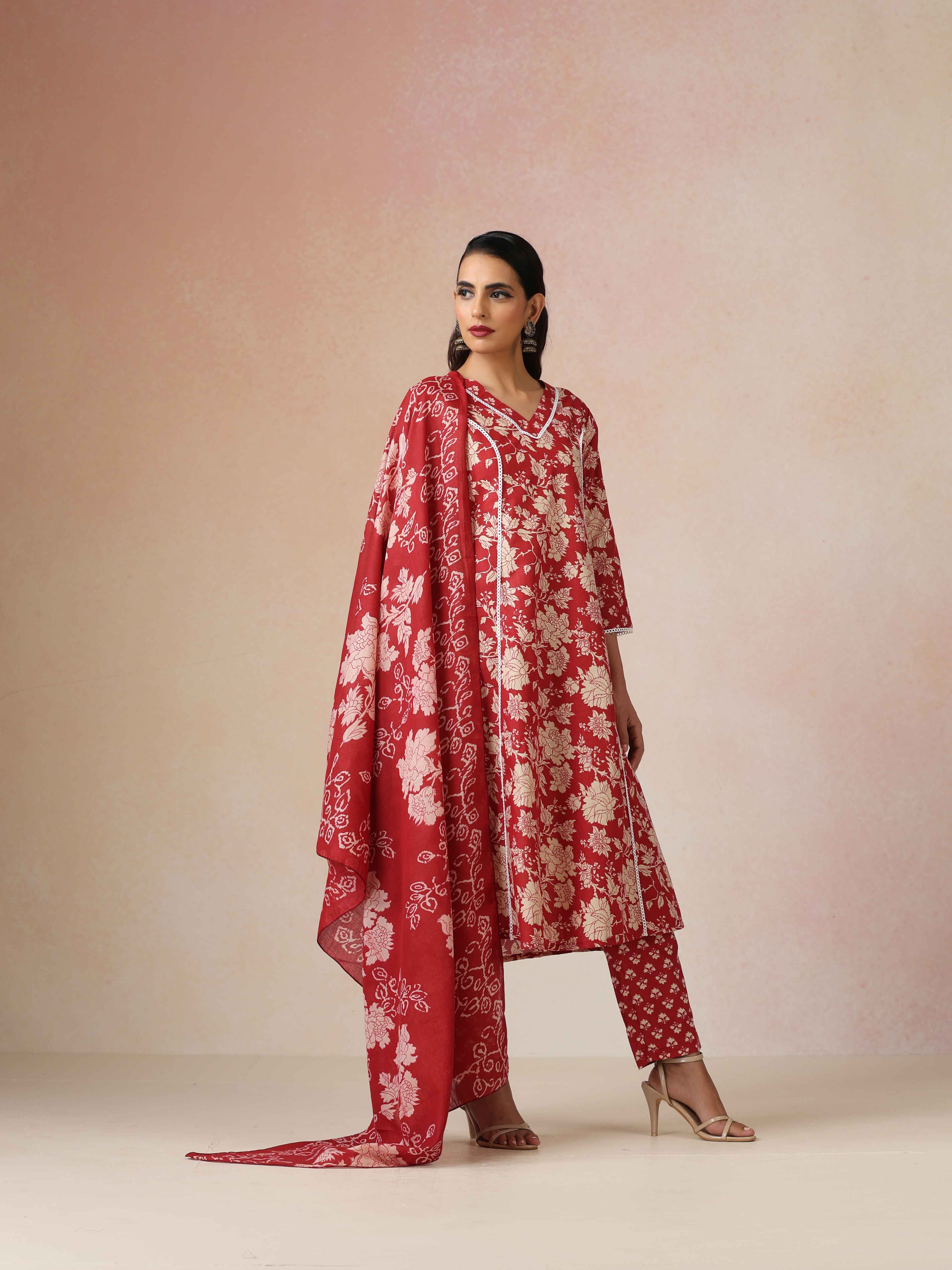 Women's Red Festive Printed Kurta Set