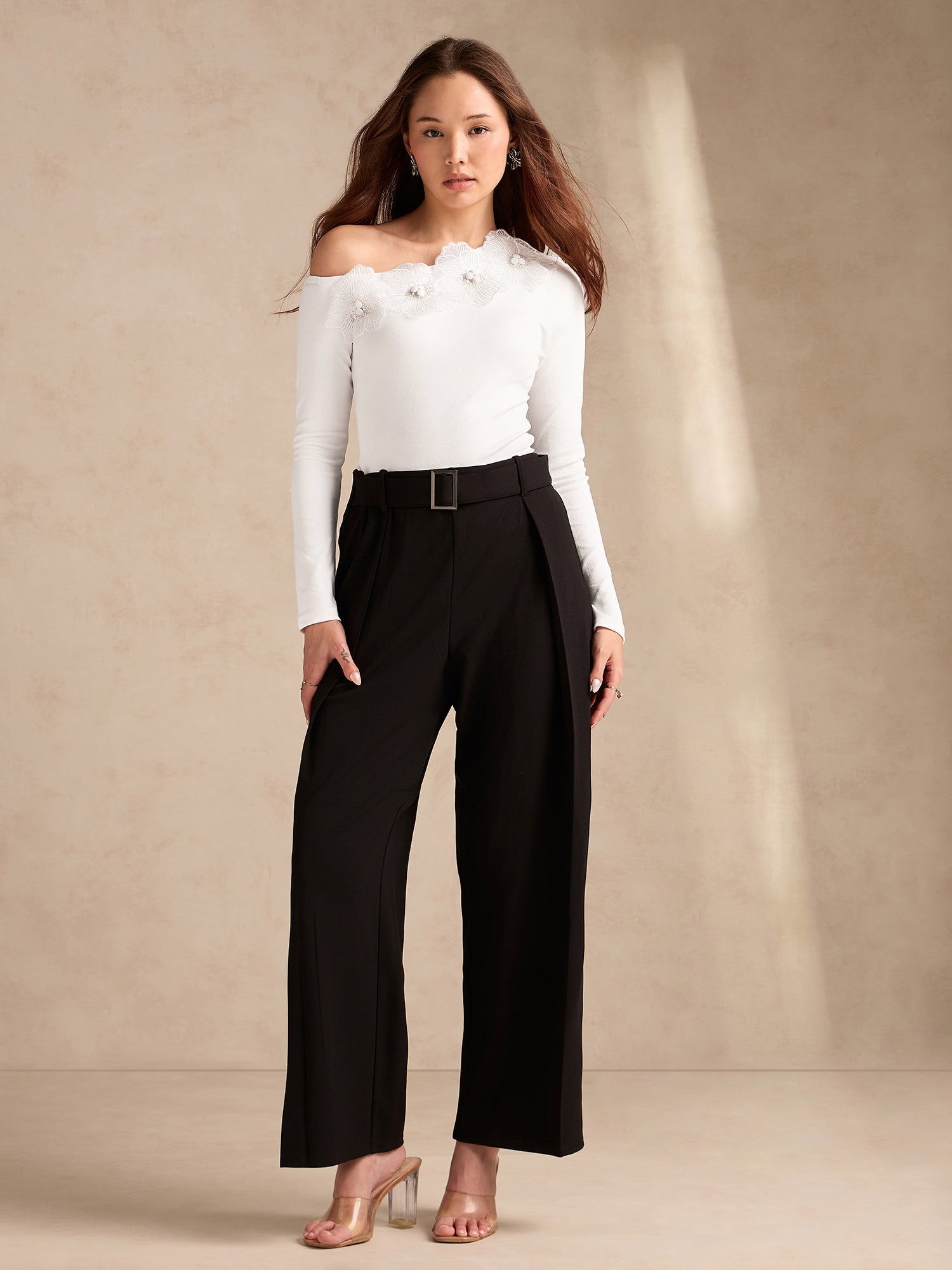 Women's White Off-shoulder Floral Embellishments Top