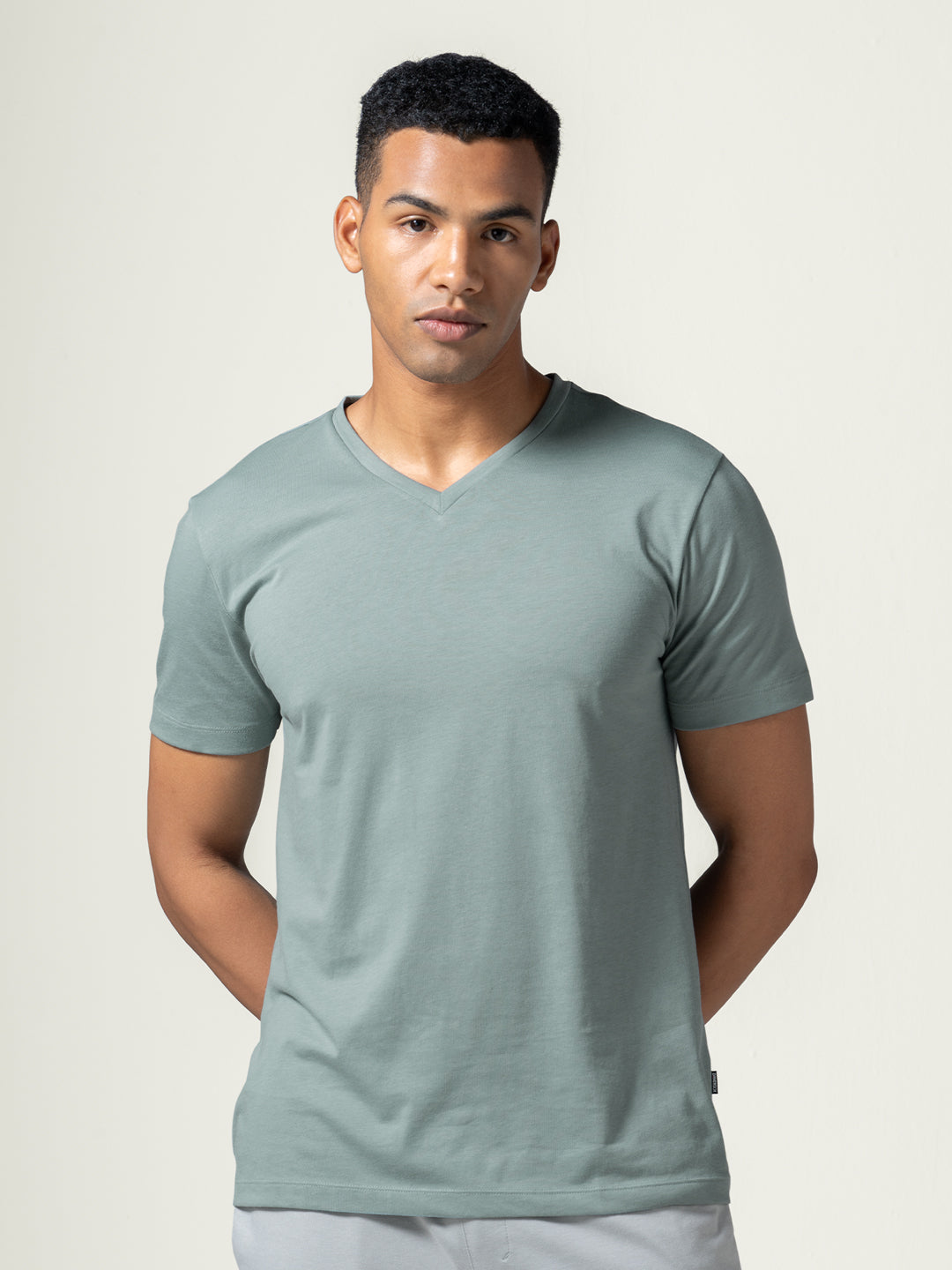 Men's Grey Casual Regular Fit Solid Half Sleeves Tshirt