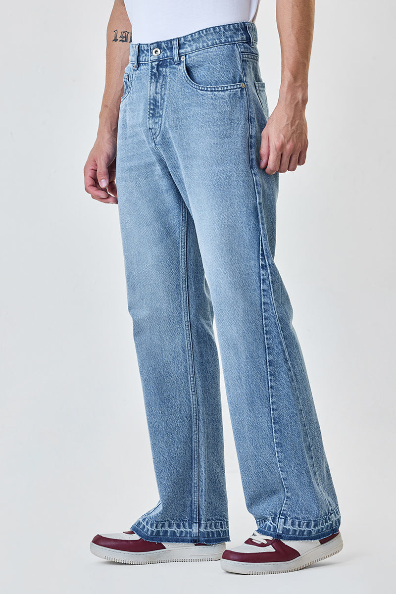 Men's Blue Casual Flared Fit Solid Jeans