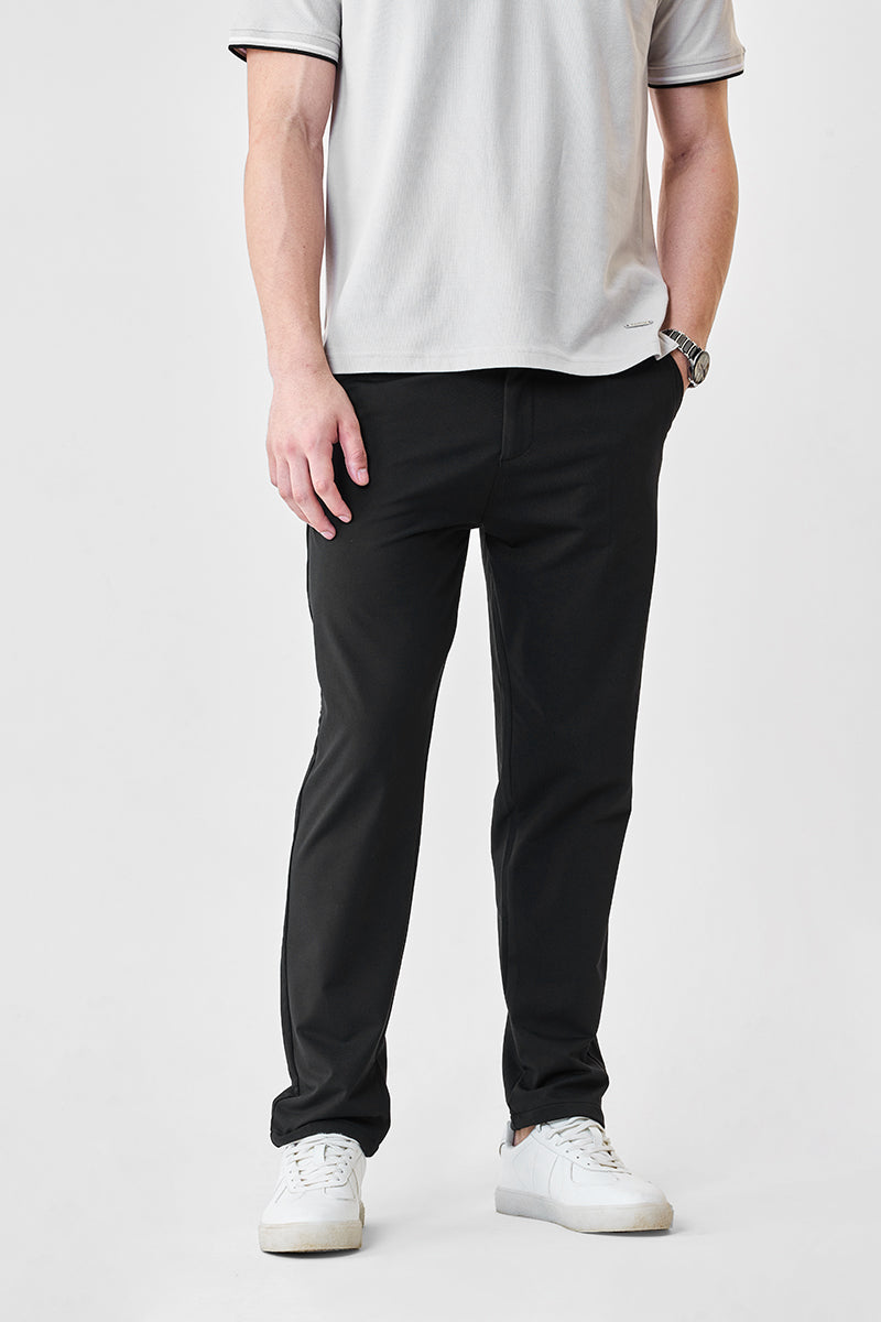 Men's Black Casual Regular Fit Solid Trousers