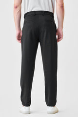 Men's Black Casual Regular Fit Solid Trousers