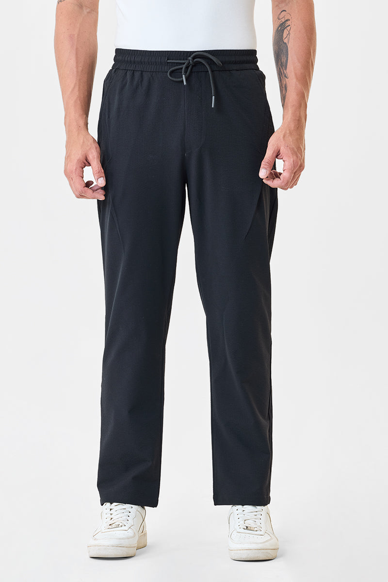 Men's Black Casual Regular Fit Solid Trousers