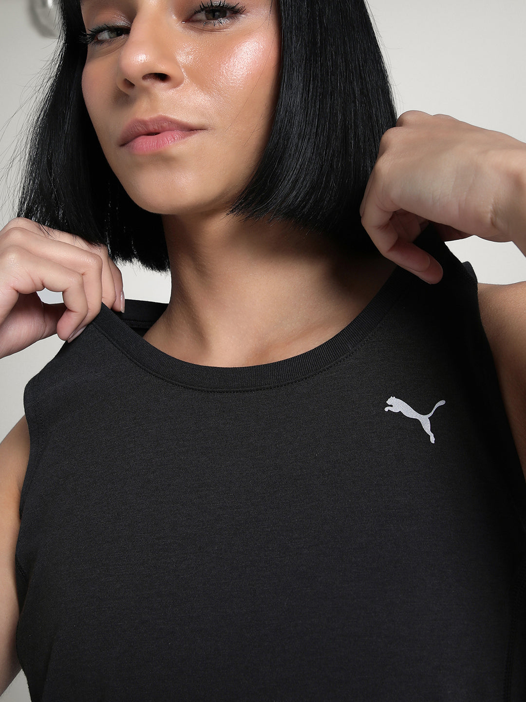 Womens Black Sports Solid Sleeveless Top
