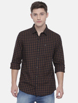 Men's Slim Fit Checkered Full Sleeves Spread Collar Casual Shirt