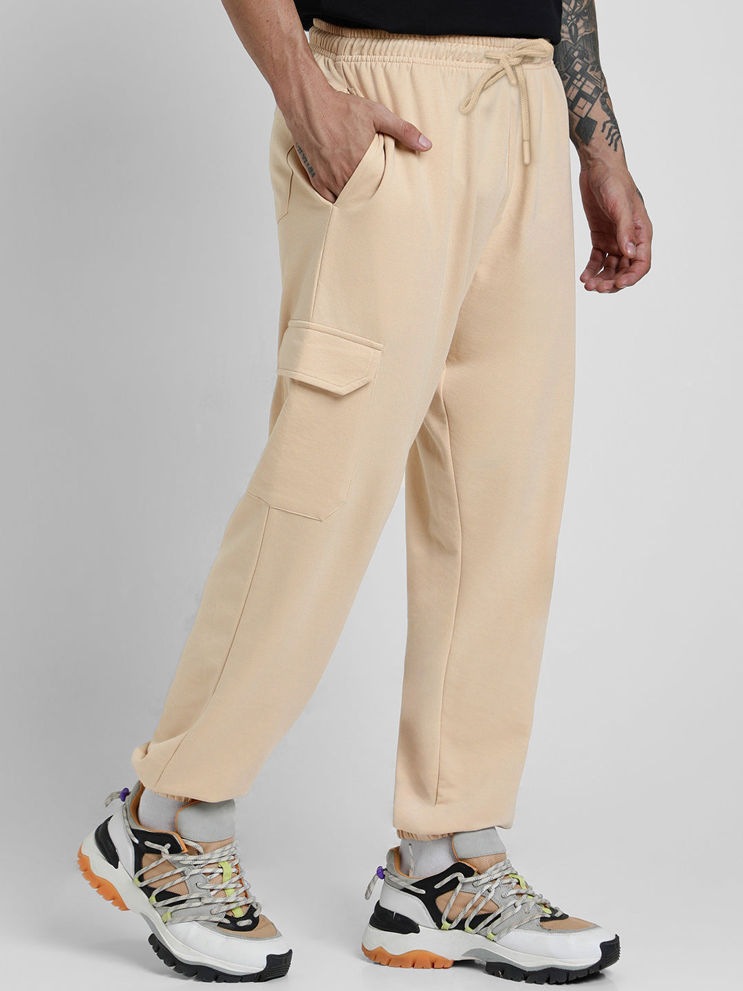 Men's Beige Casual Baggy Fit Solid Cargo
