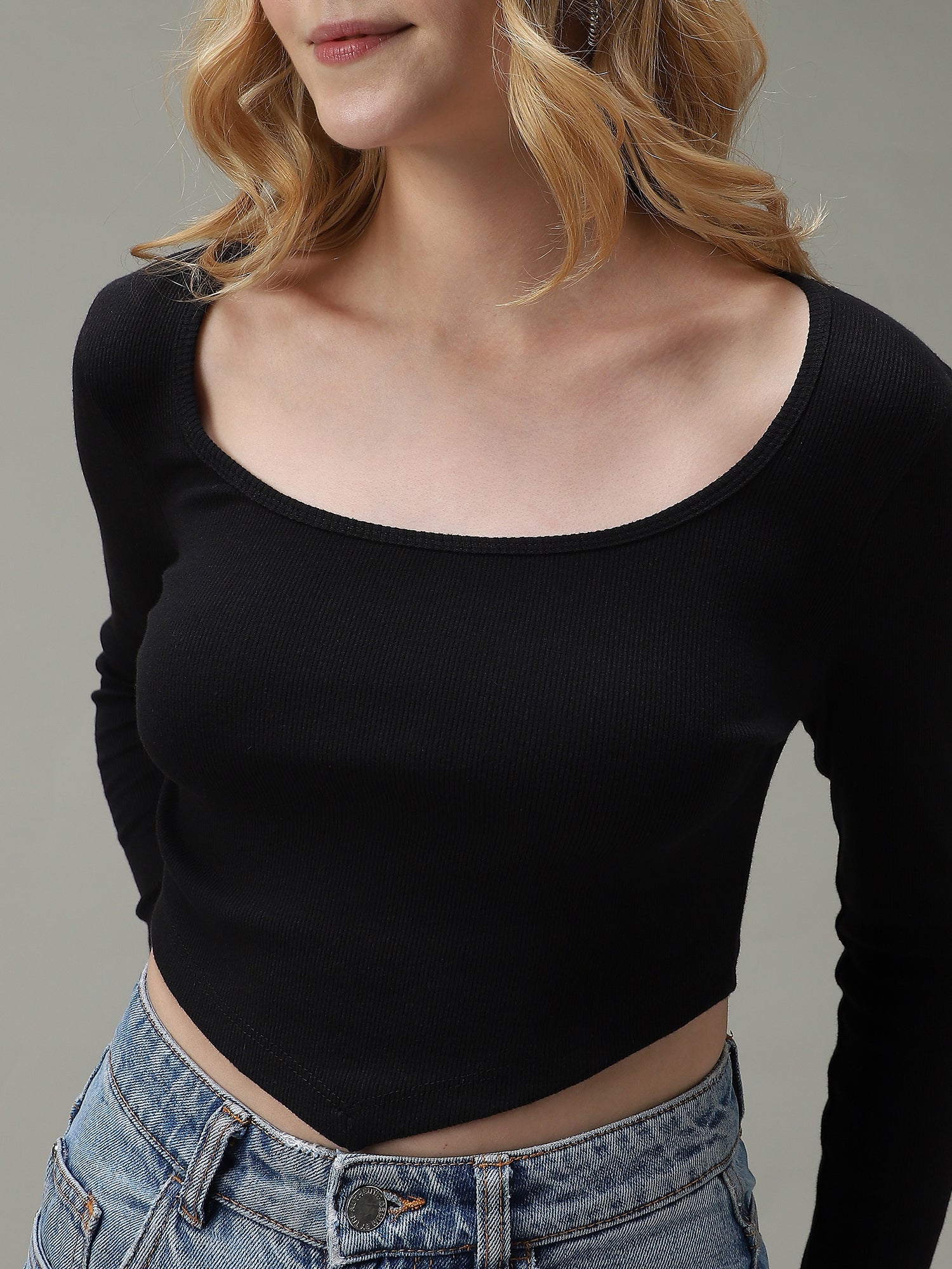 Women's Black Casual Slim Fit Solid Top