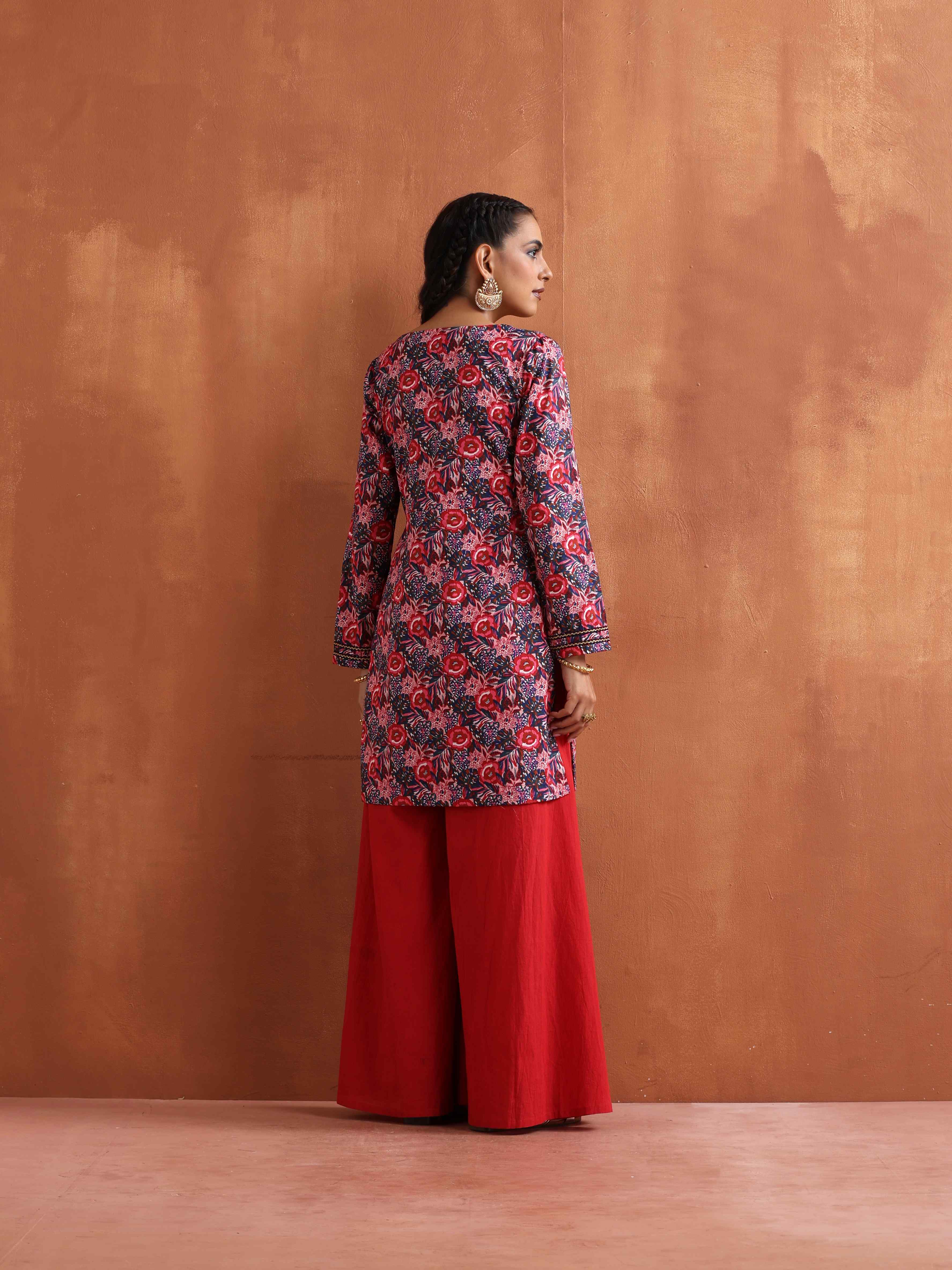 Women's Pink Festive Printed Kurta Set