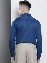 Men's Slim Fit Solid Full Sleeves Cutaway Collar Formal Shirt
