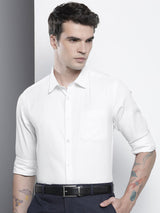 Men's Slim Fit Solid Full Sleeves Cutaway Collar Formal Shirt