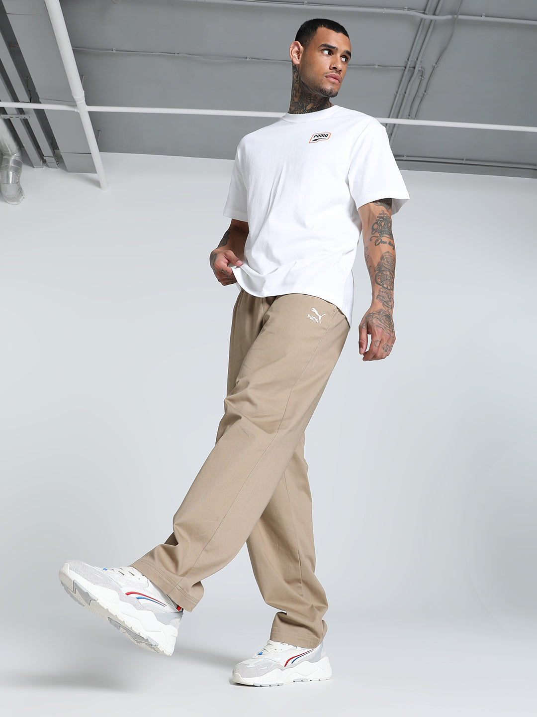 Mens White Casual Regular Half Sleeves Tshirt