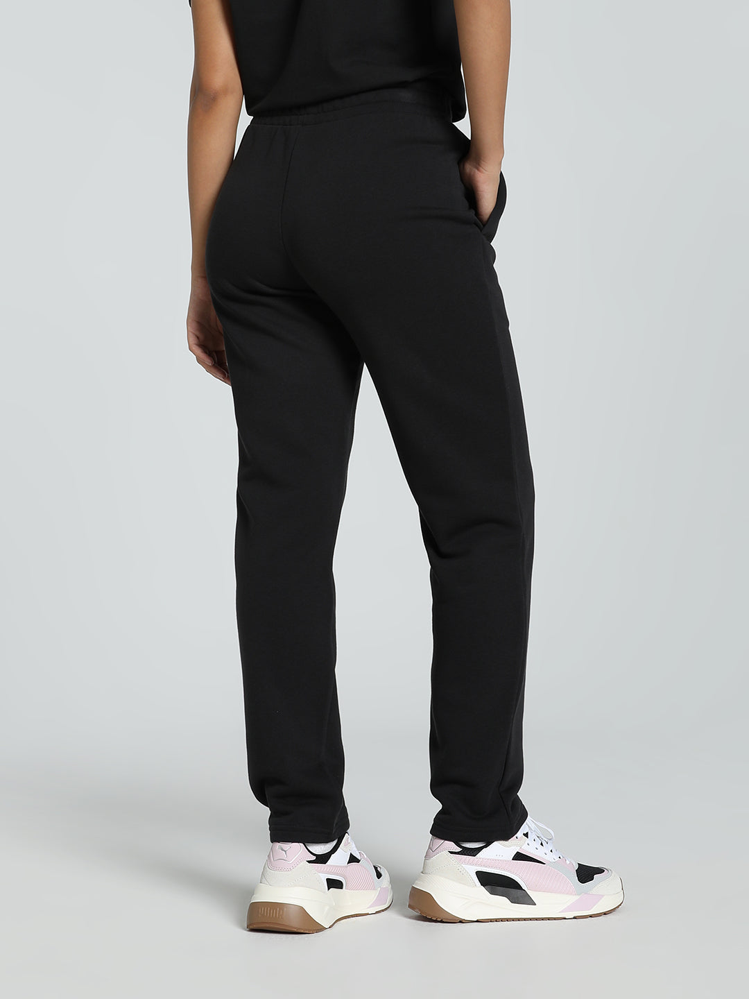 Women Black Casual Regular Solid Track Pant