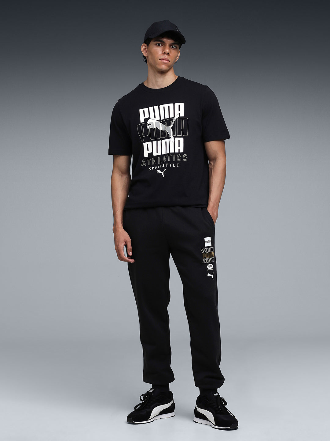 Mens Black Casual Regular Fit Half Sleeves Tshirt