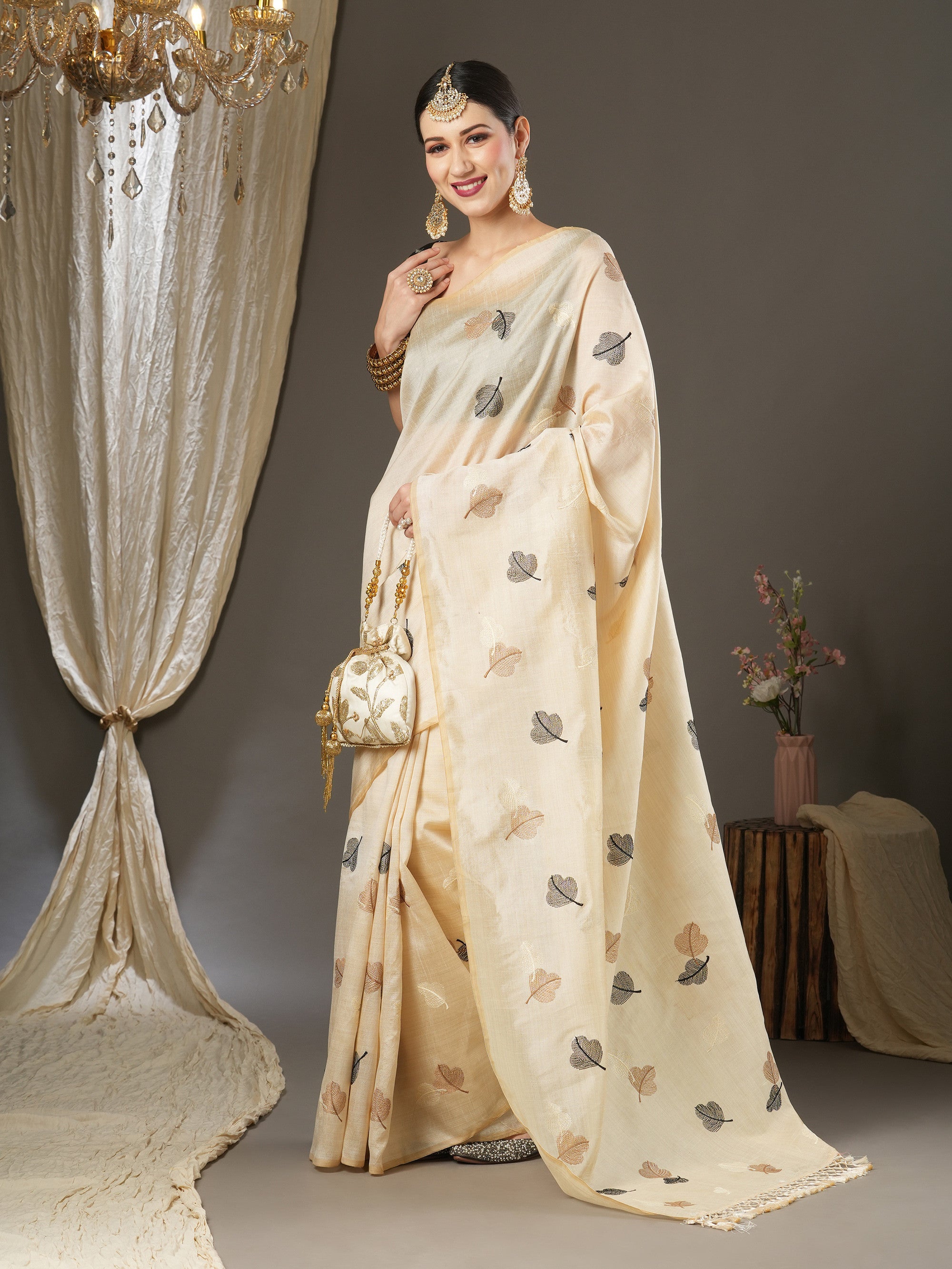 Women's Silk Blend White Embroidered Designer Saree with Blouse Piece