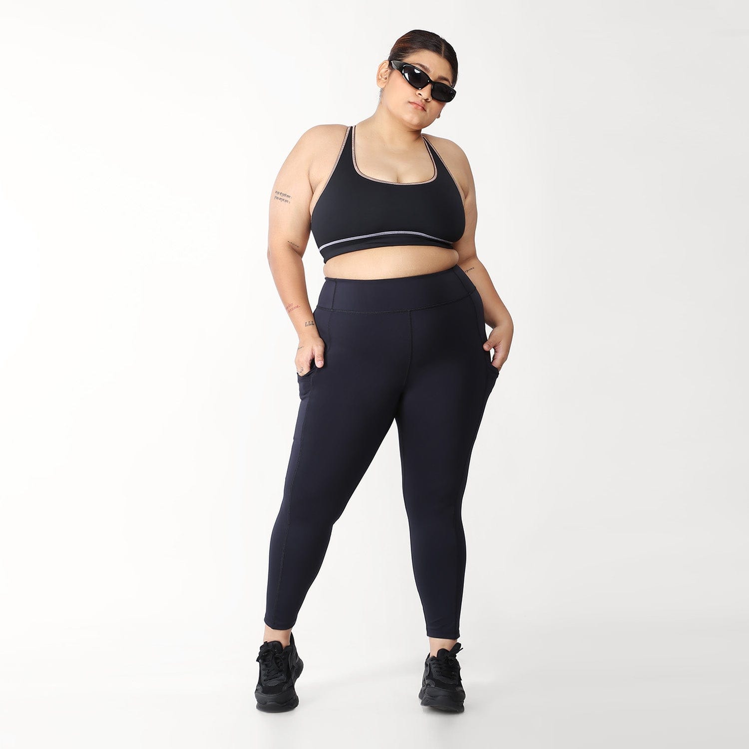 Women's Black Sports Evergreen Legging