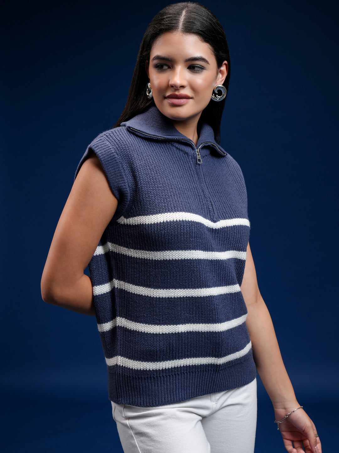 Women's Blue Casual Striped Sleeveless Sweater