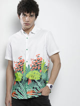 Men's Regular Fit Tropical Half Sleeves Cutaway Collar Casual Shirt