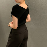 Women's Black Sleeveless Cropped Top